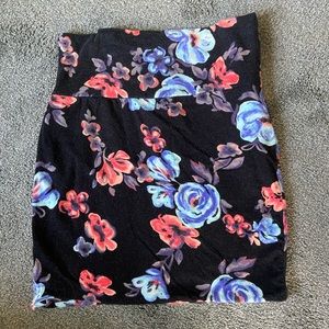 Floral Skin Tight Skirt